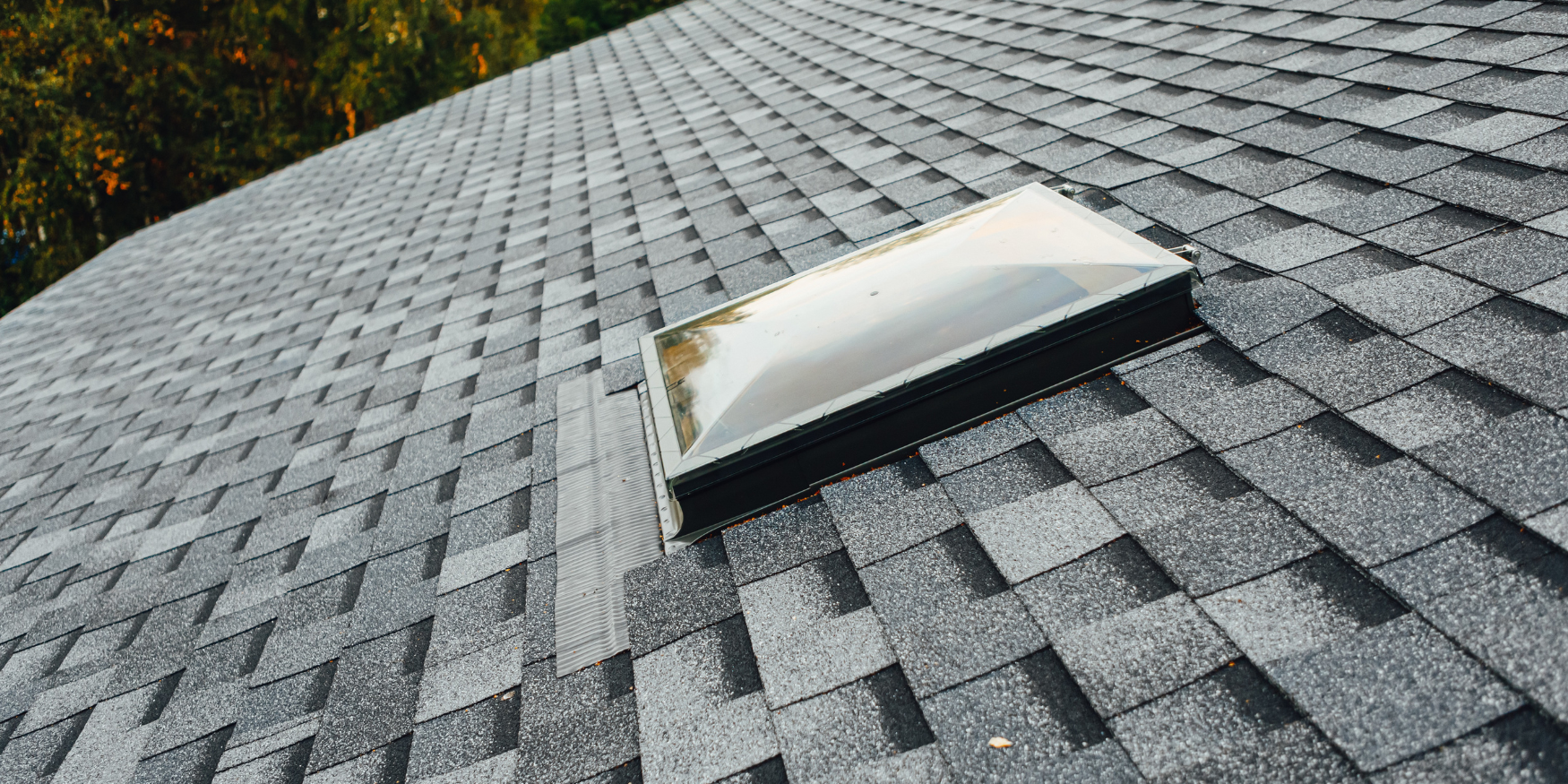 Picture of roof of a modern house